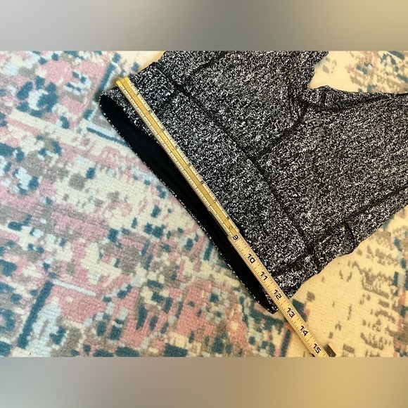 Lululemon Pace Perfect  Air Time White Black/Black Size 4 - Picture 7 of 14